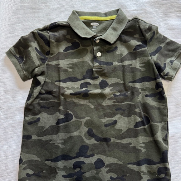 Red and Blue Skate Graphic Tee for Kids - Picture 2 of 9